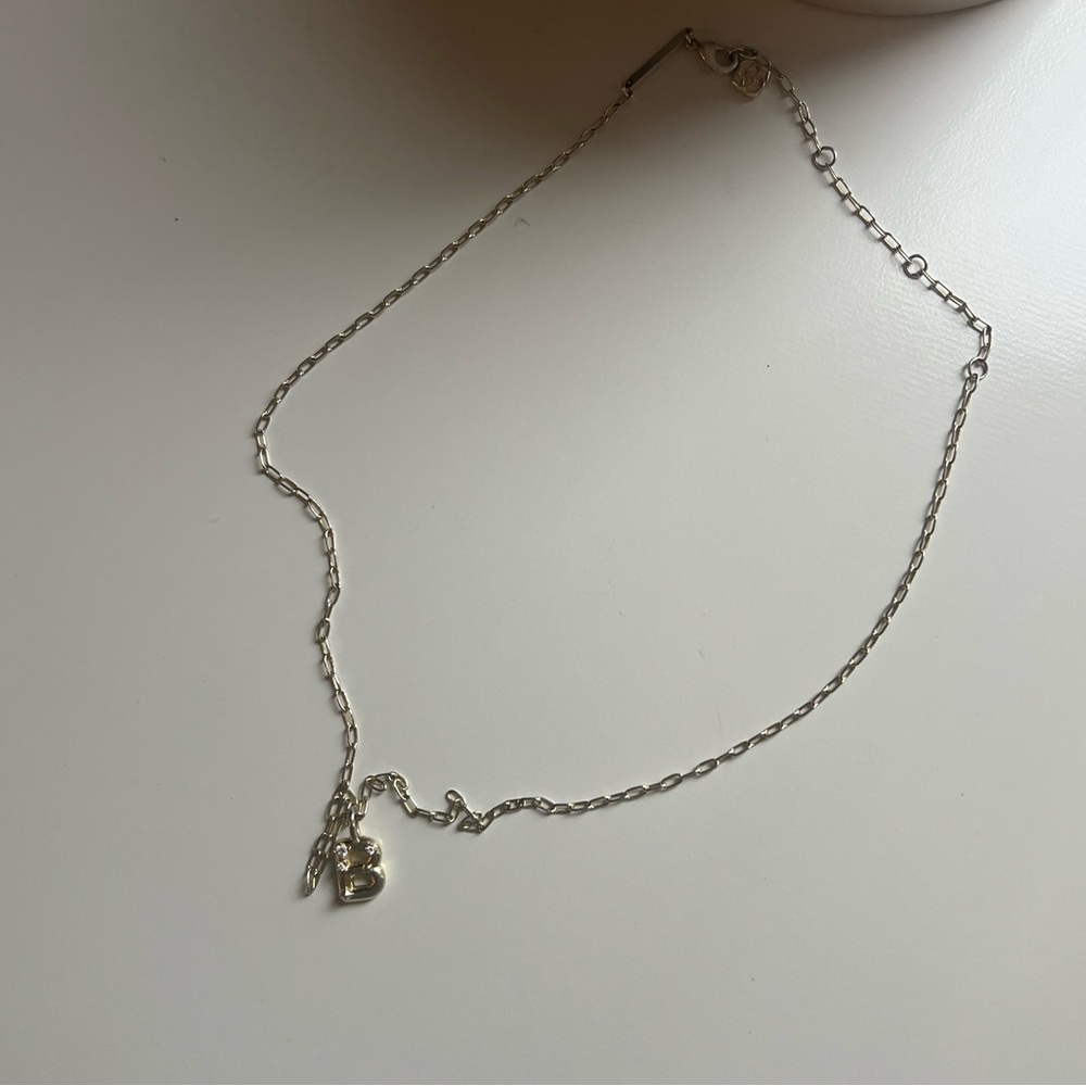 Kendra Scott “B” necklace